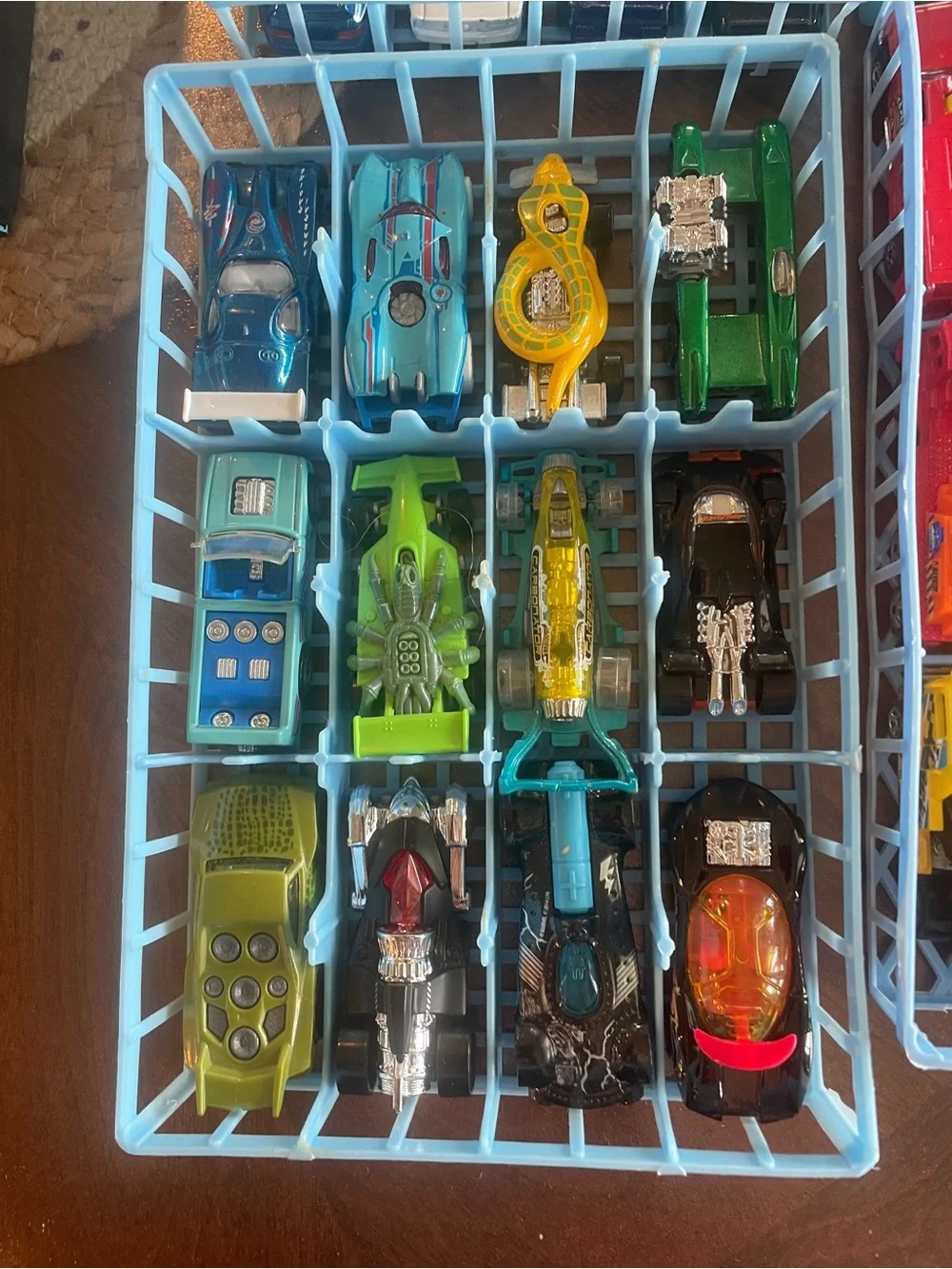 Vintage 1983 Matchbox Holds 48 Cars Official Collectors Carry Case w/ 48 cars